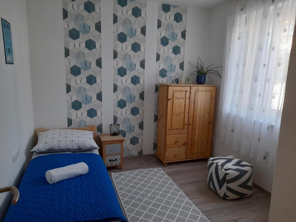 Kempi Kuckoja Balatonalmádi Kültér fotó