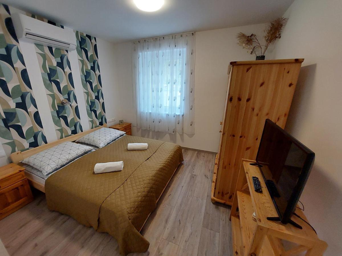 Kempi Kuckoja Balatonalmádi Kültér fotó